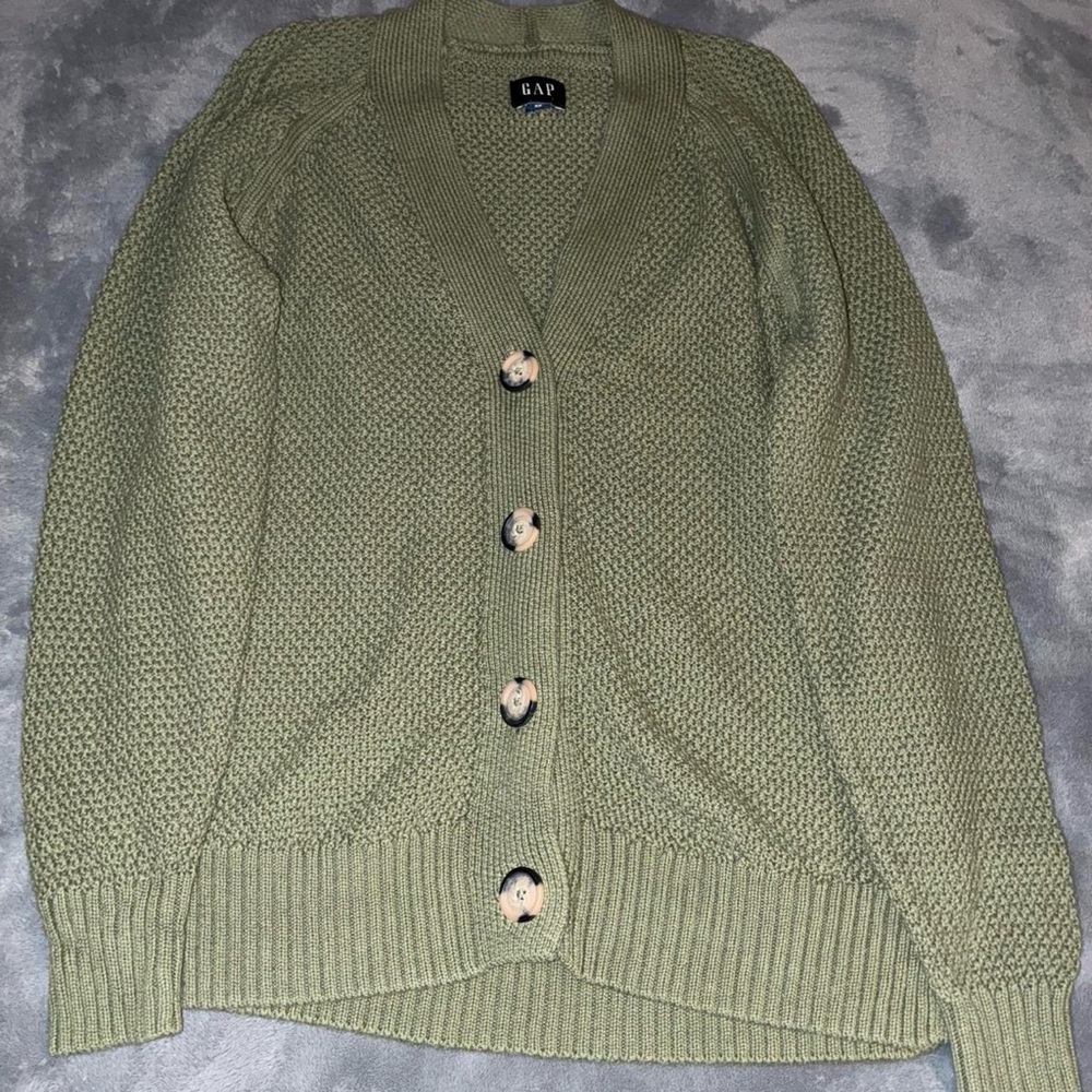GAP Men's Olive Cardigan Sweater